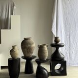 Sexy Neck - Solid wood side table (monoxyle) in organic shape colour