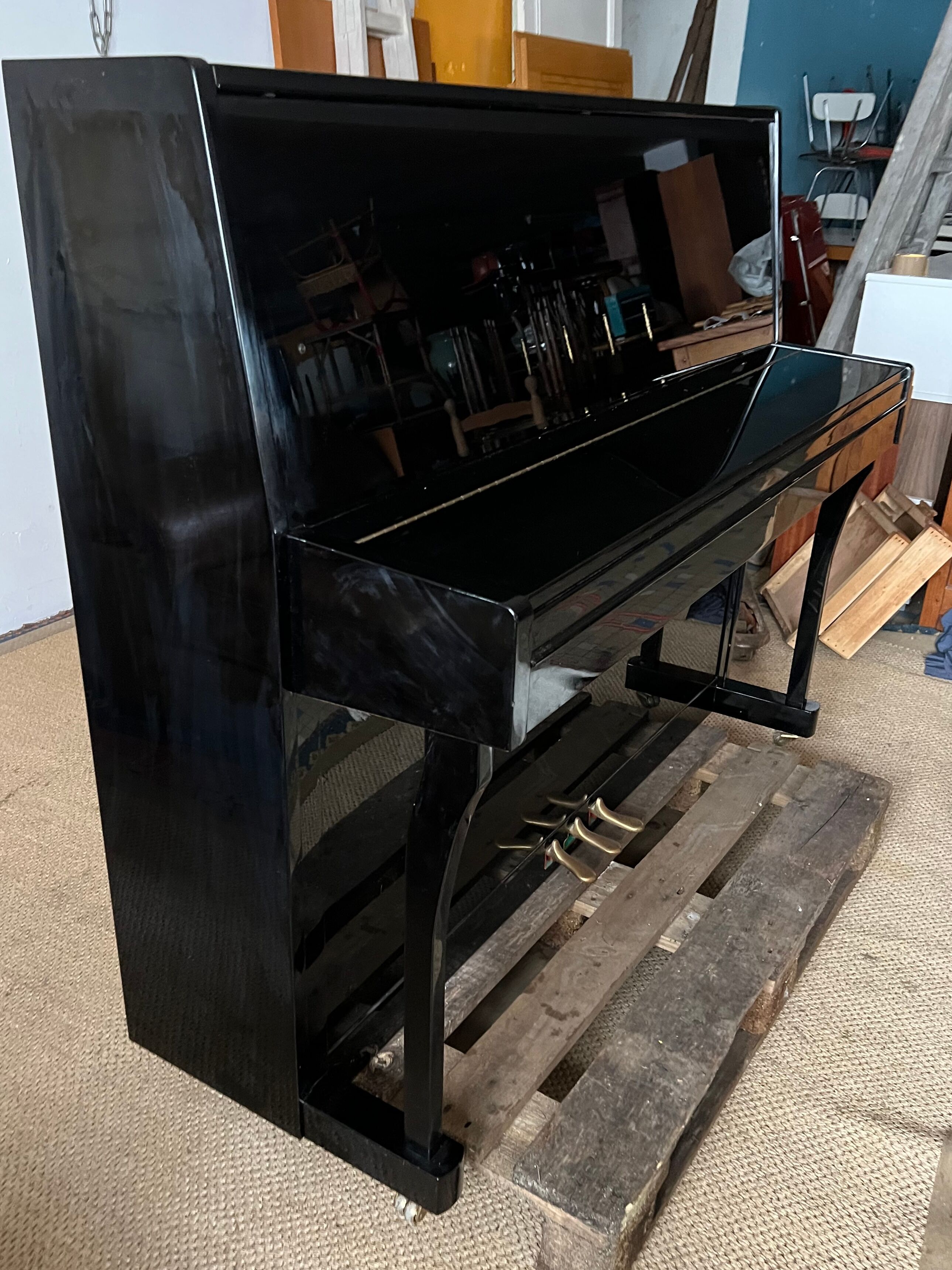 Piano Weinbach 114