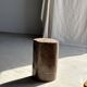 Table d'appoint en bois pétrifié brune H46 D29 - 3338