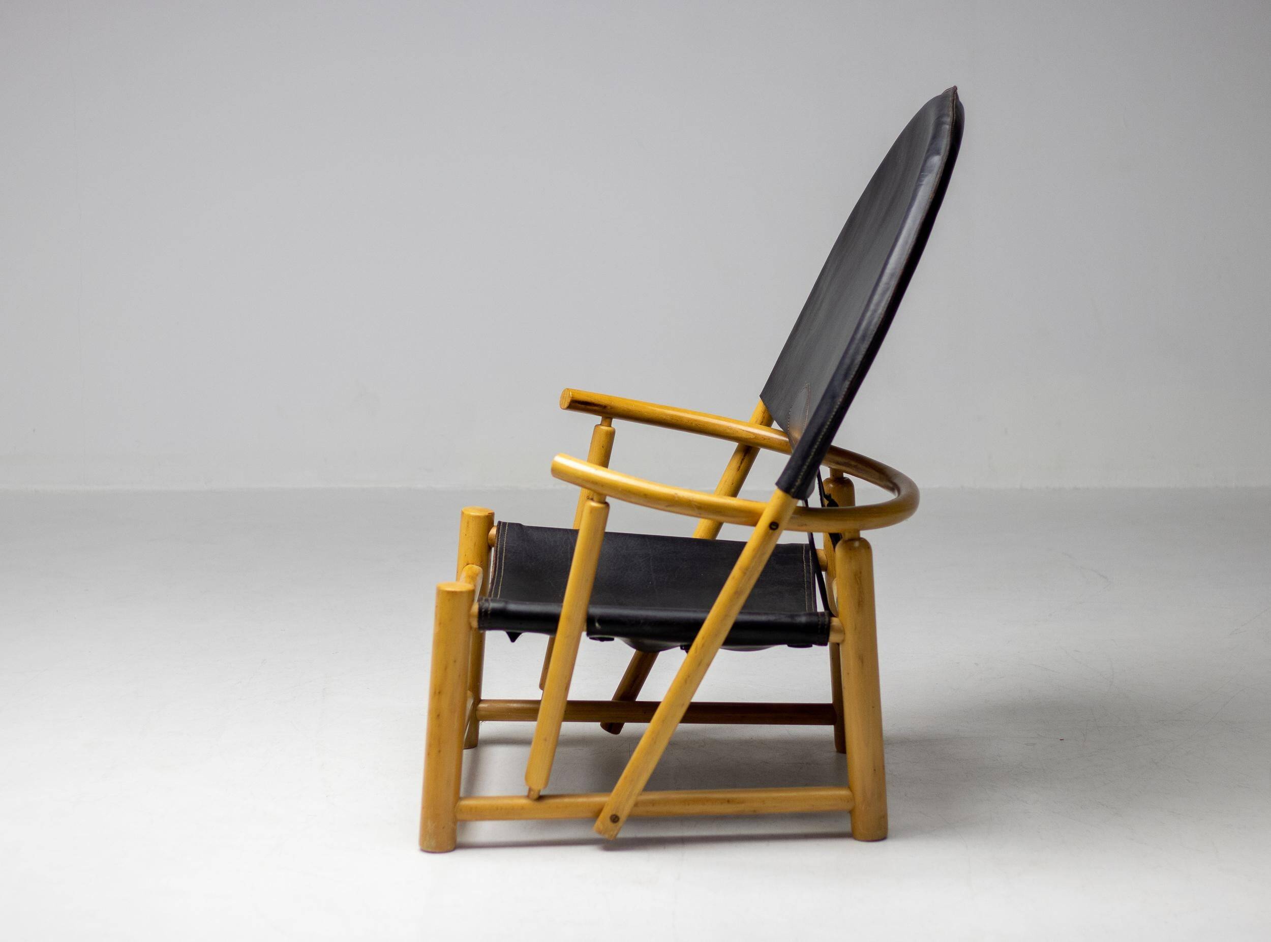 Piero Palange - G23 "Hoop" chair in Saddle black leather