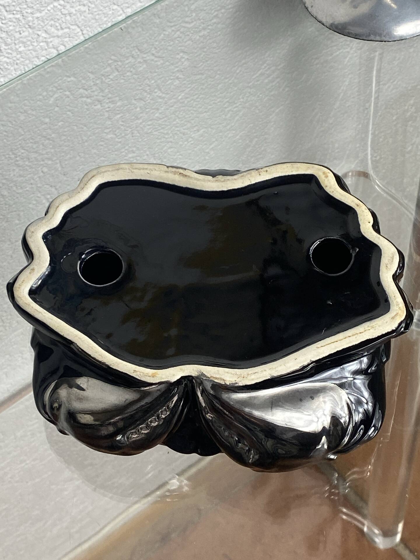 Crab catchall Michel Caugant
