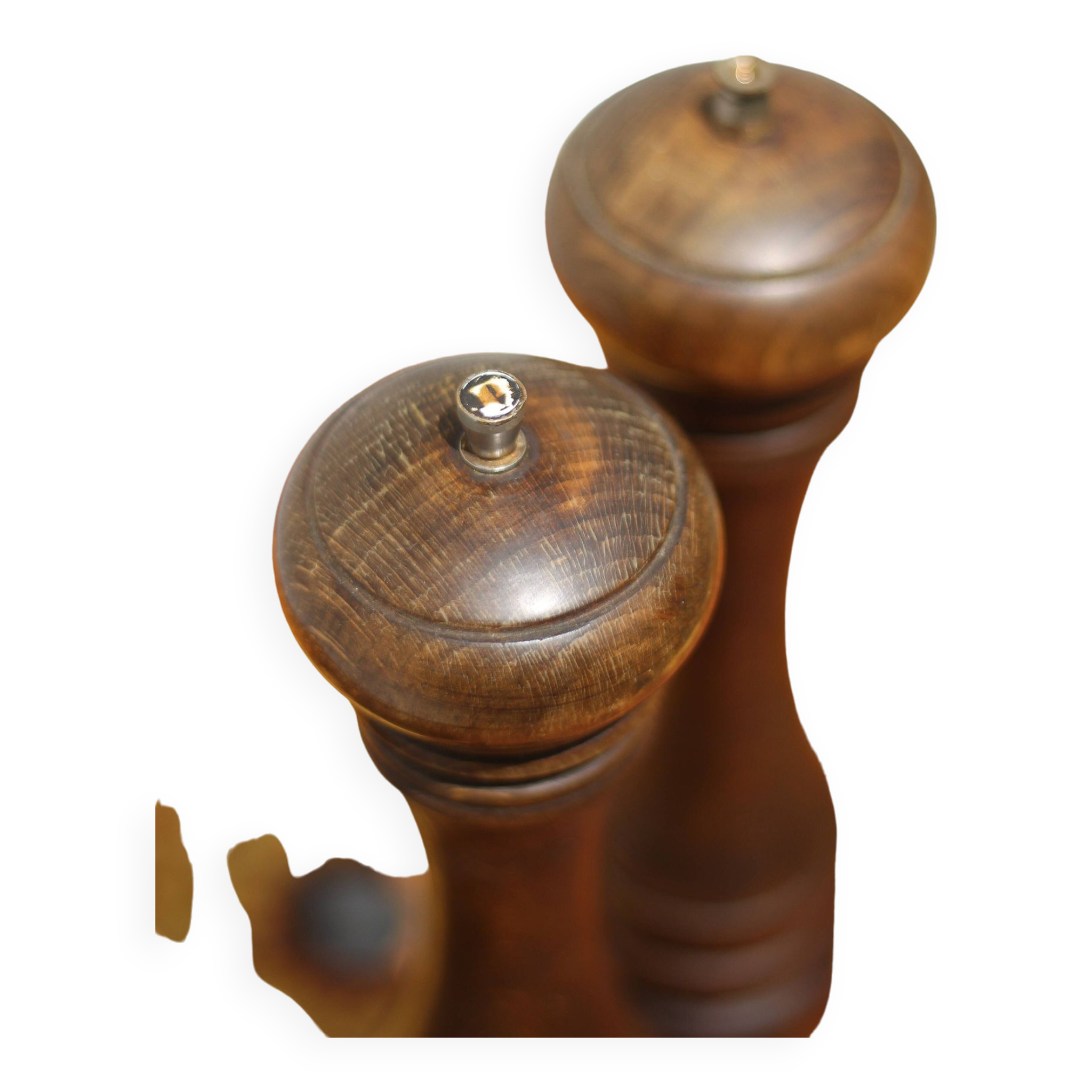 Marlux large model salt and pepper shaker, vintage wooden pepper mill and salt shaker