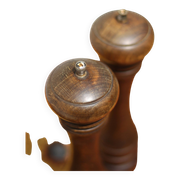 Marlux large model salt and pepper shaker, vintage wooden pepper mill and salt shaker