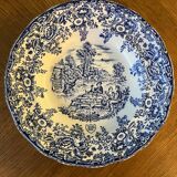 6 BP porcelain soup plates