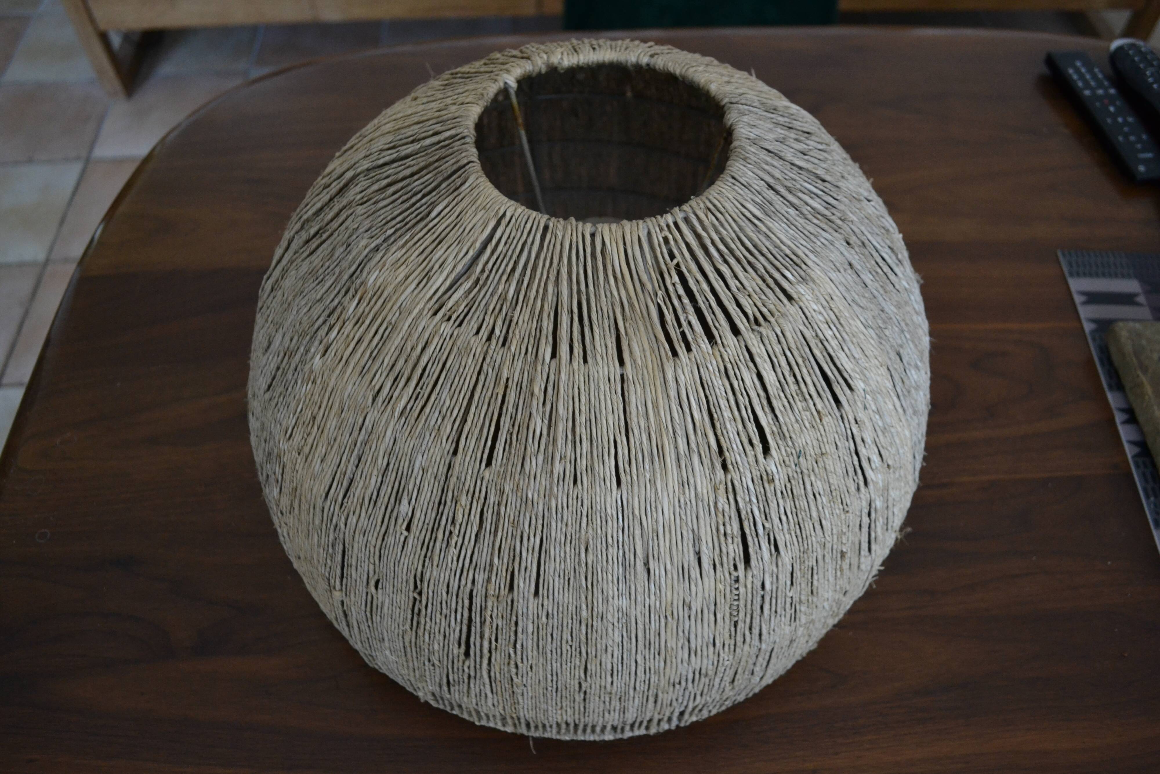 Rope suspension shade