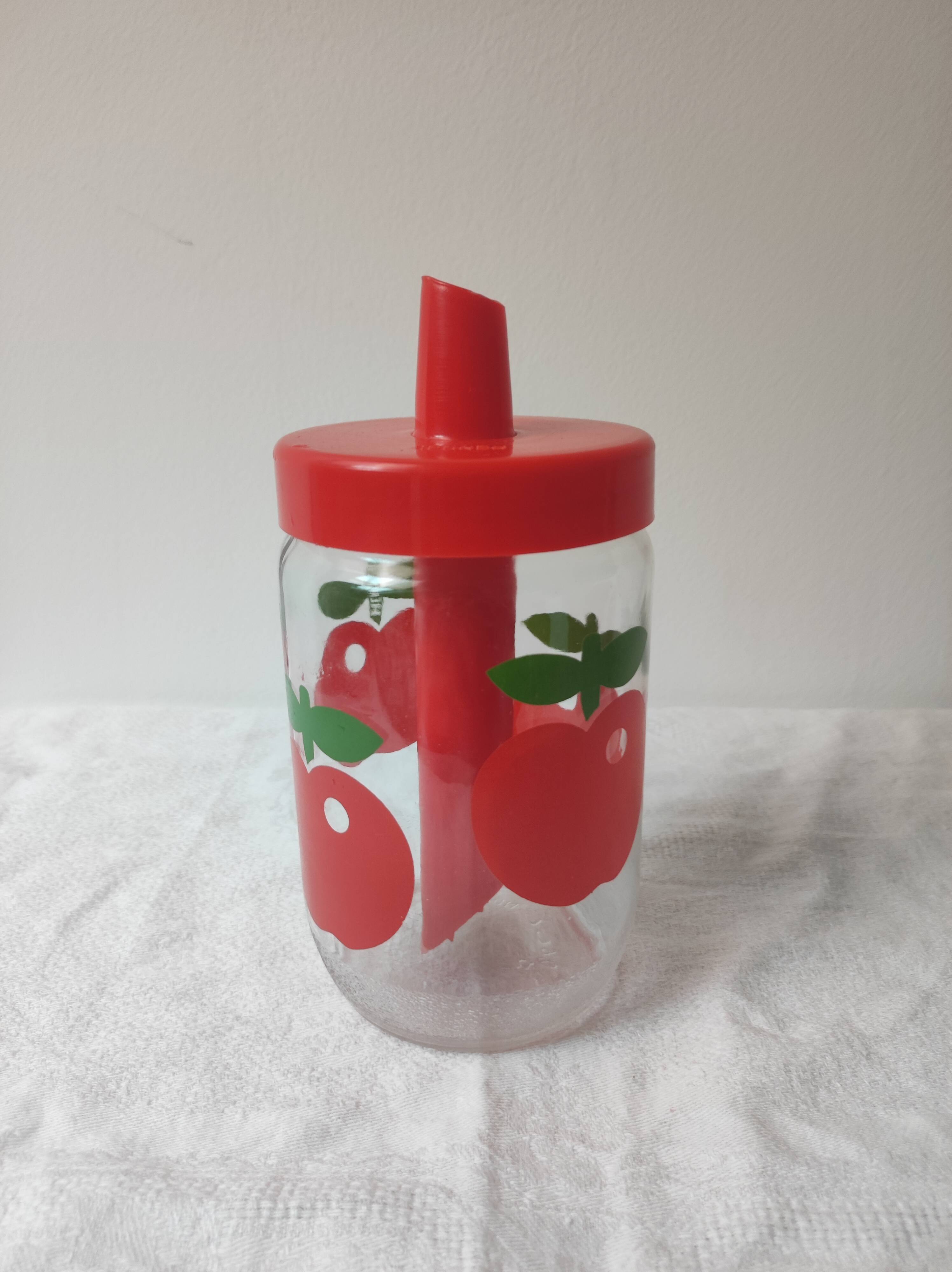 Sweeten Henkel apple pattern