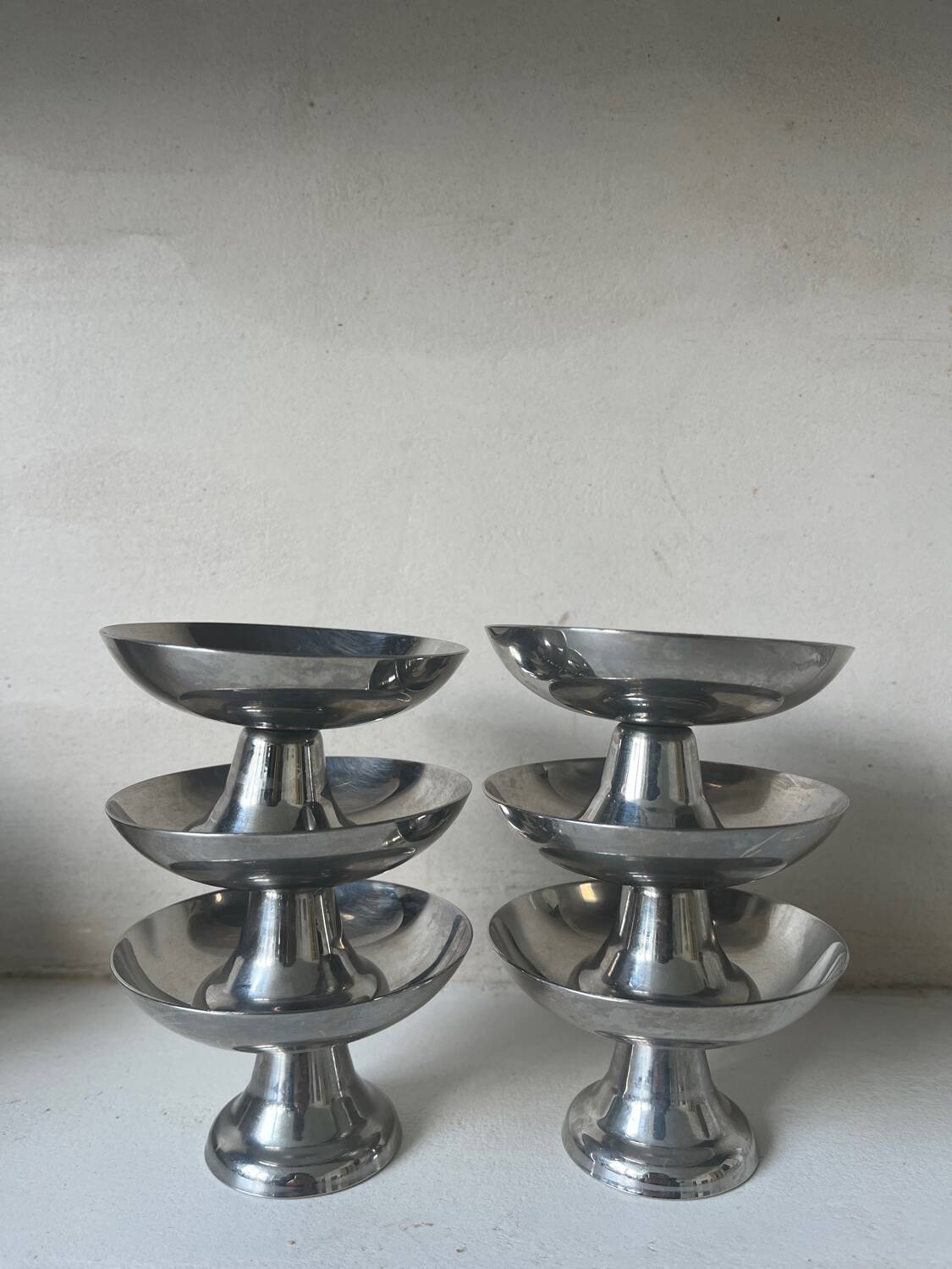 6 stainless steel dessert bowls, 1970s