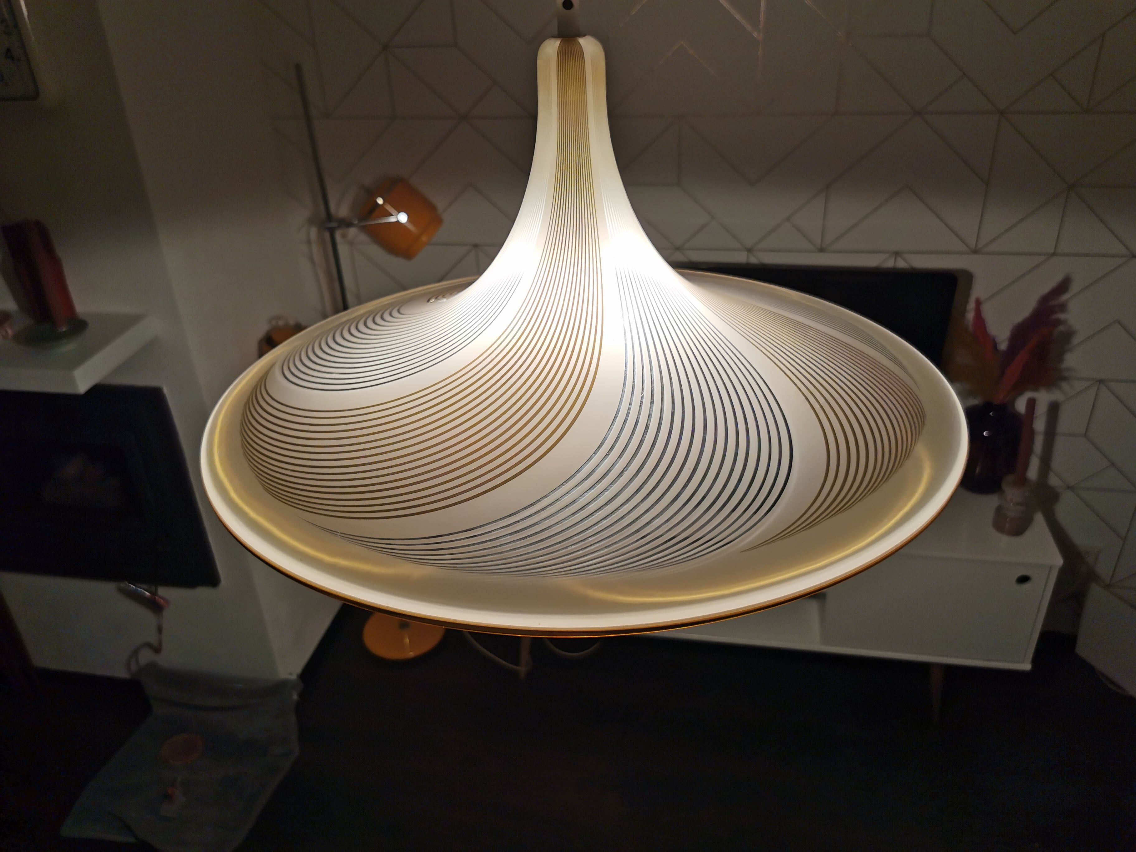 Hollywood Regency pendant light, '70s