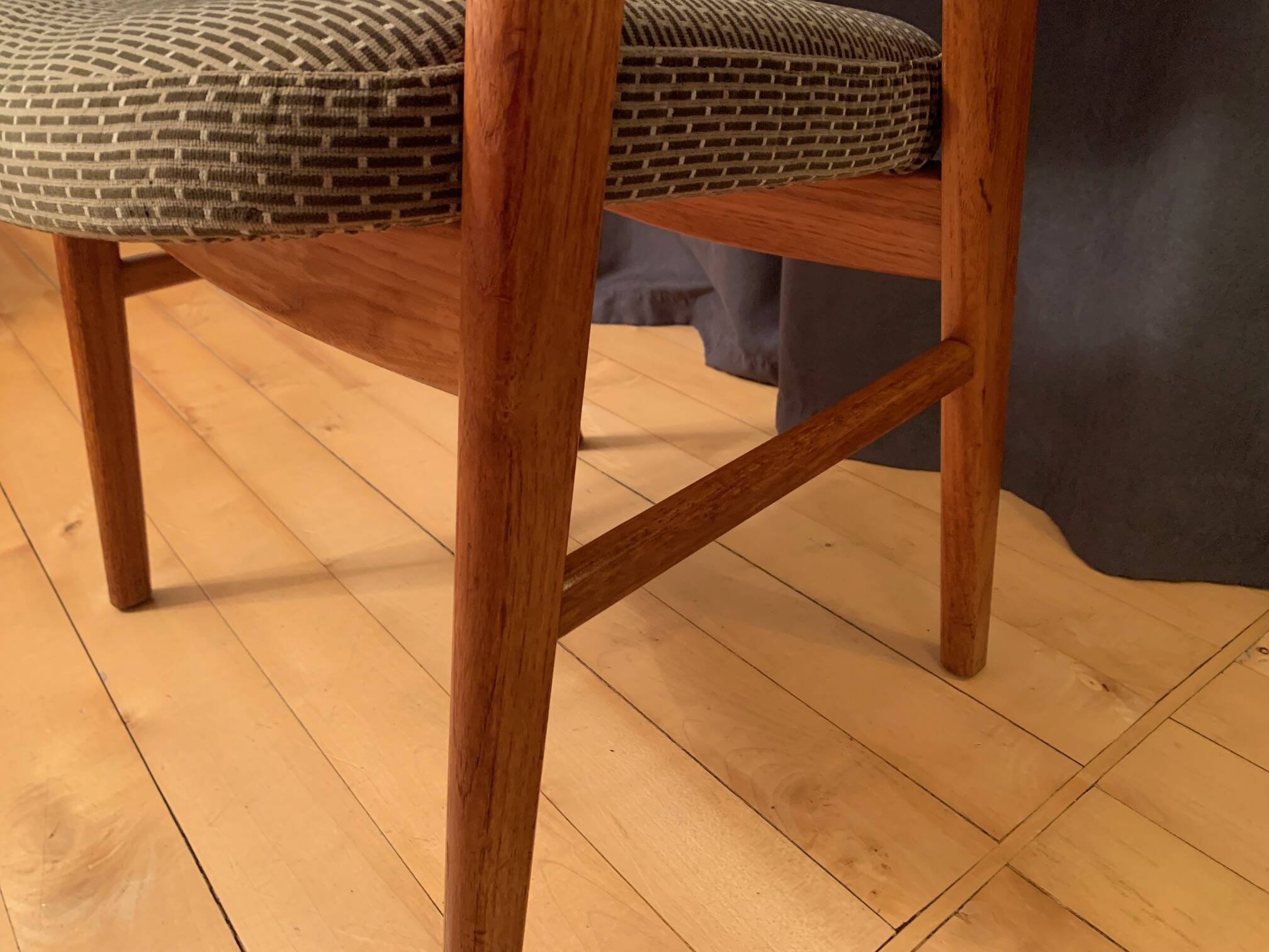 Model 43 armchair designed by Erik Kirkegaard, Høng Stolefabrik, Denmark, 1960s