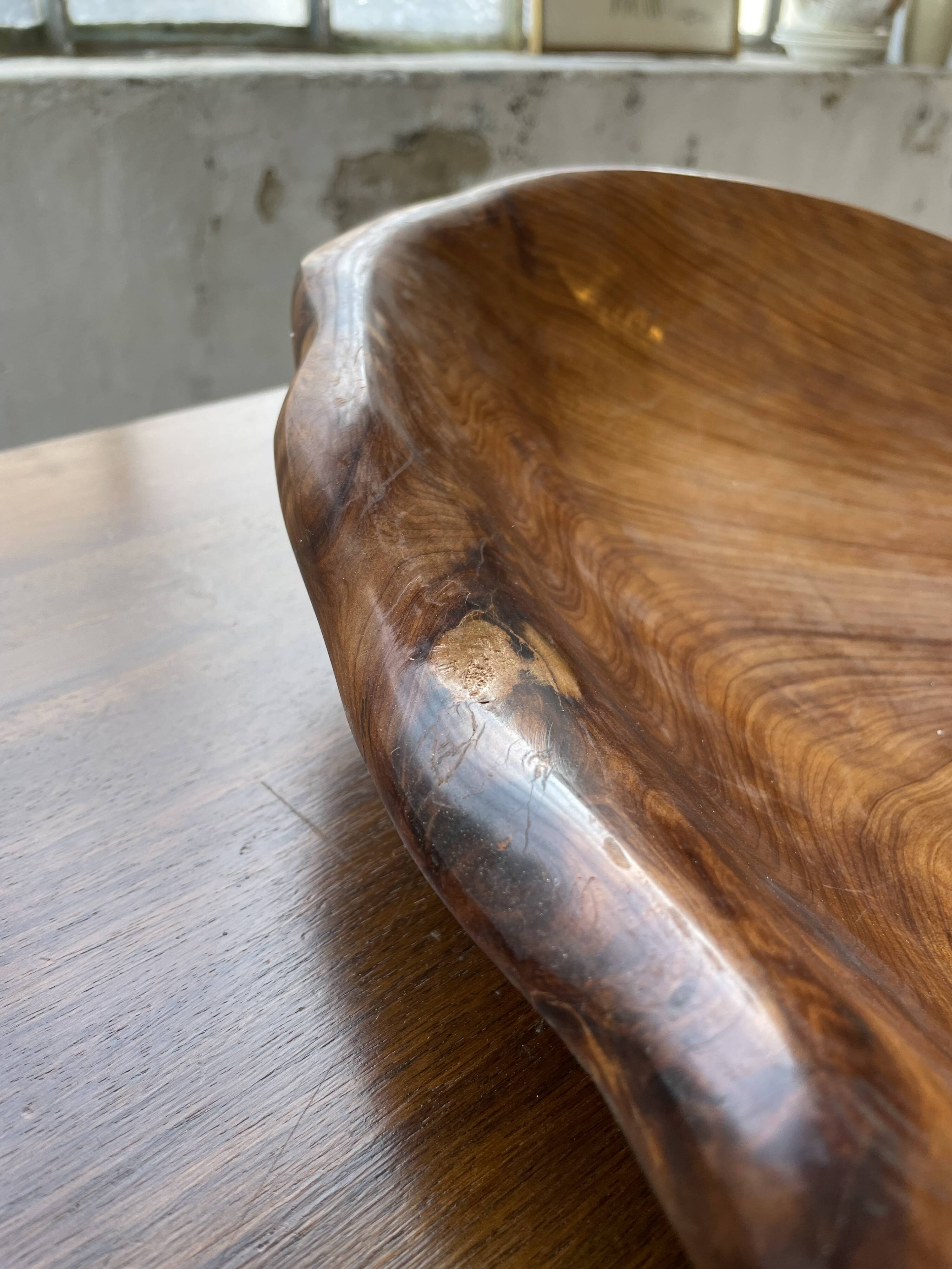 XL thuja root wooden dish
