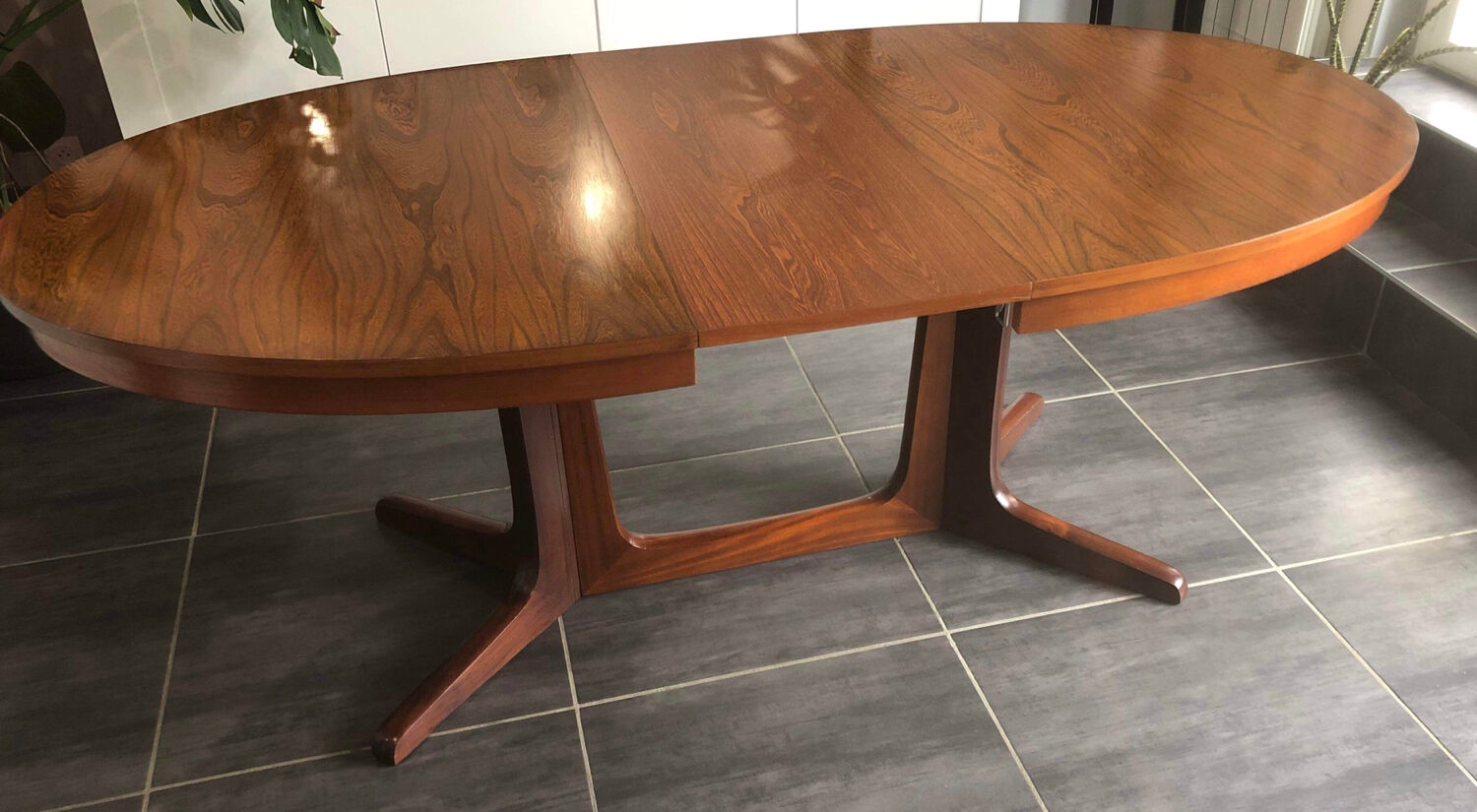 Vintage extendable table Baumann 1970s