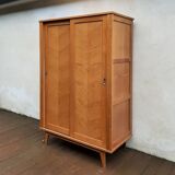 Compass foot cabinet