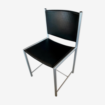 Chaises Cidue assise cuir structure aluminium