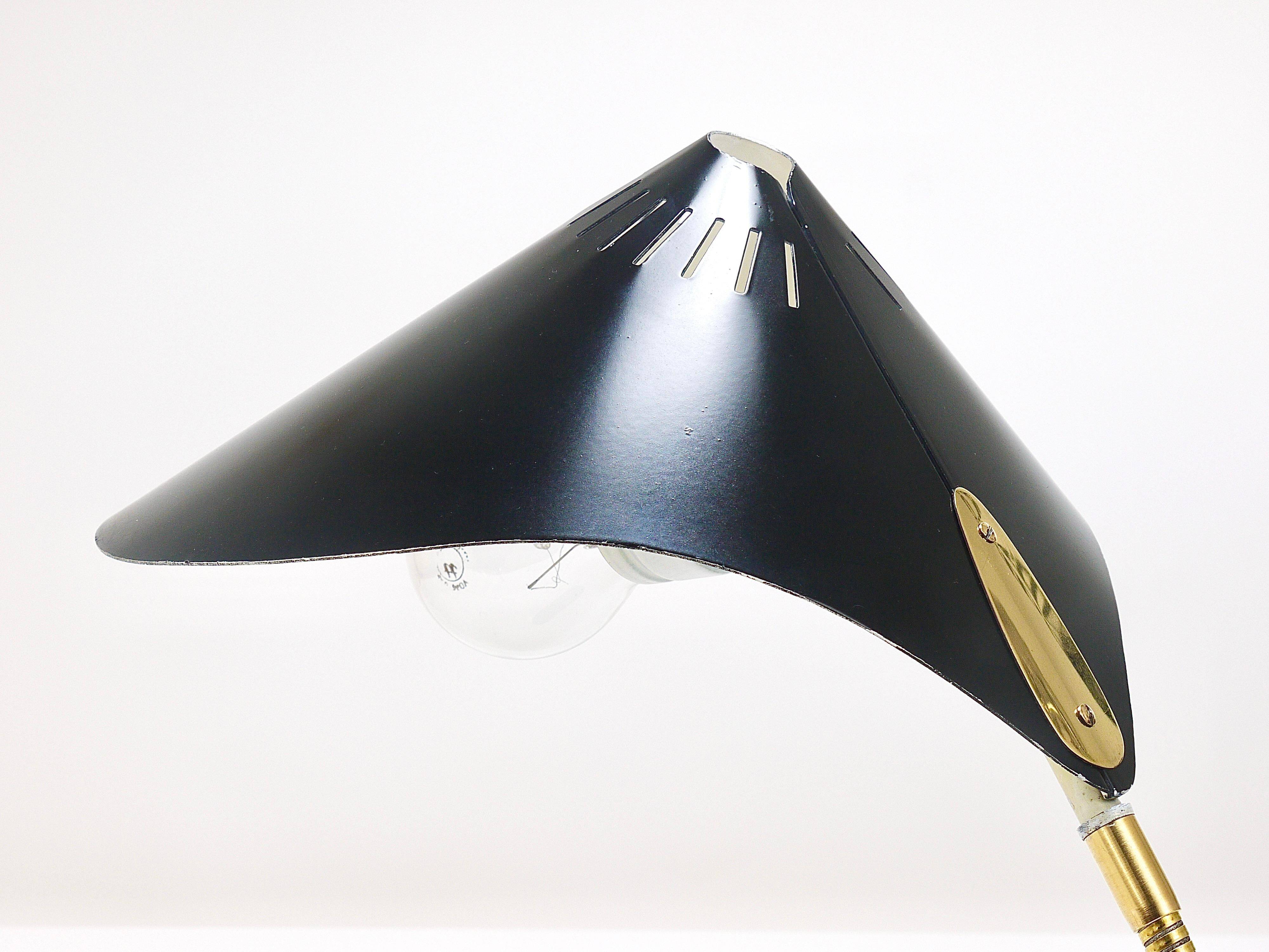 1950s Cosack Cobra black desk or table lamp in brass, mid-century, Stilnovo style.