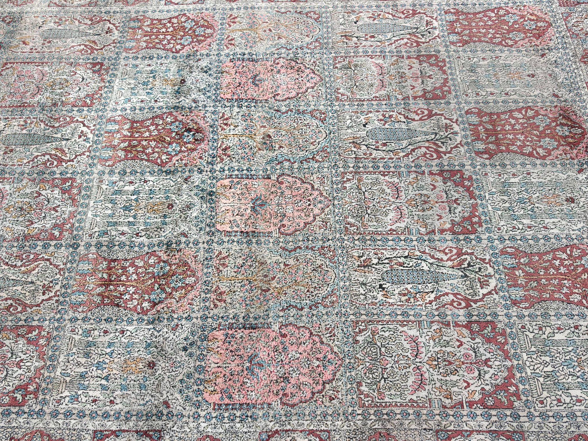 XXL vintage carpet in Kashmir silk Garden of Paradise
