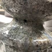 Porte bougie en céramique type « Raku », craquelé gris bleu