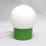 Lampe boule sur pied cylindrique vert années 70