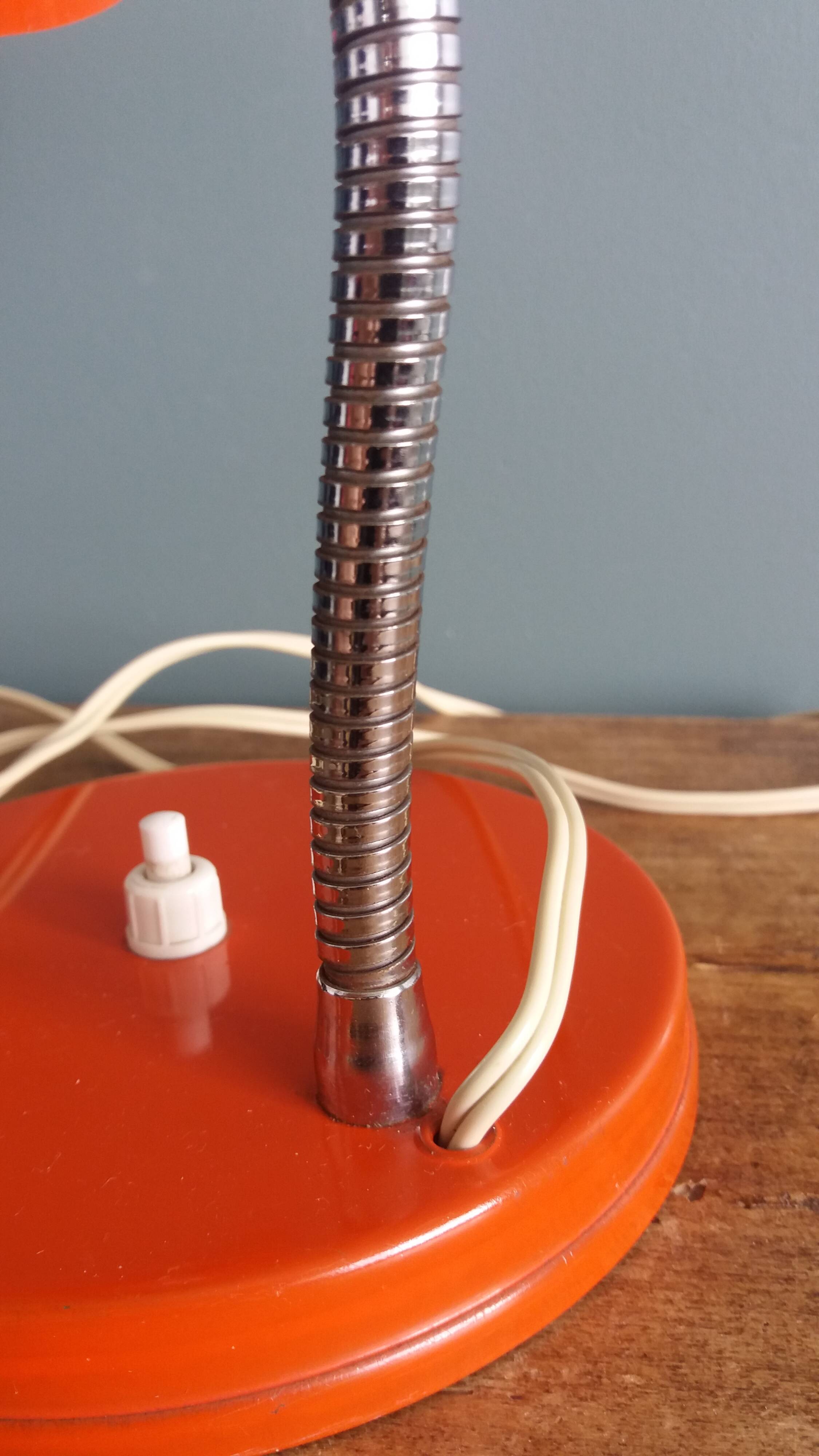 Lampe de bureau flexible années 70 orange