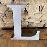Letter metal - l