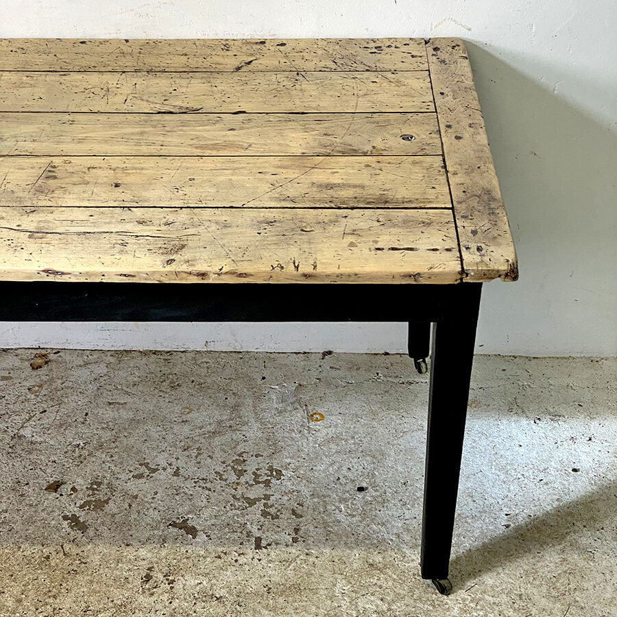 Farmhouse table