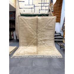 Berber artisanal rug Mrirt - 419