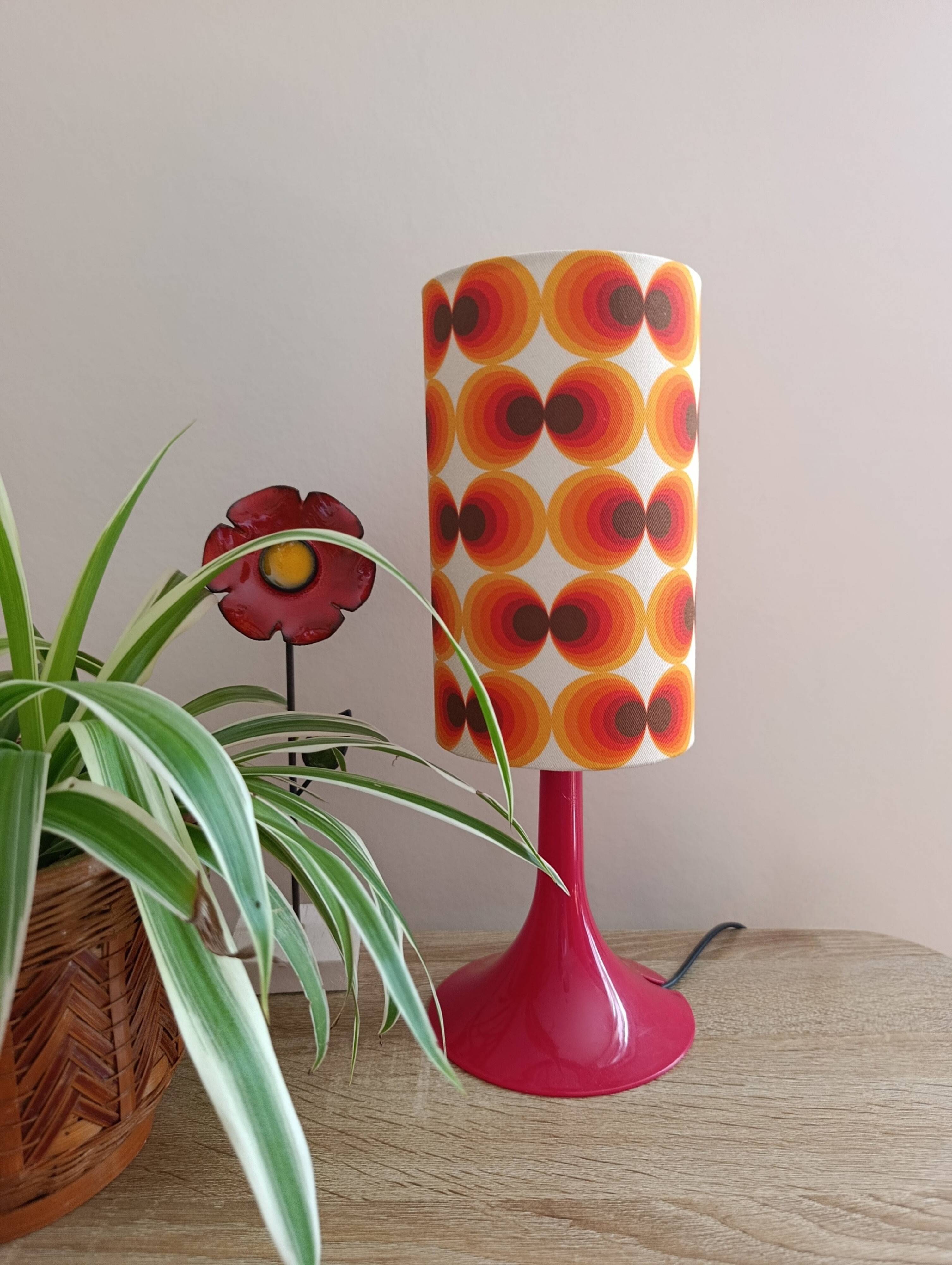 Lampe à poser ambiance seventies | imprimé psychédélique style vintage