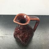 Accolay pitcher
