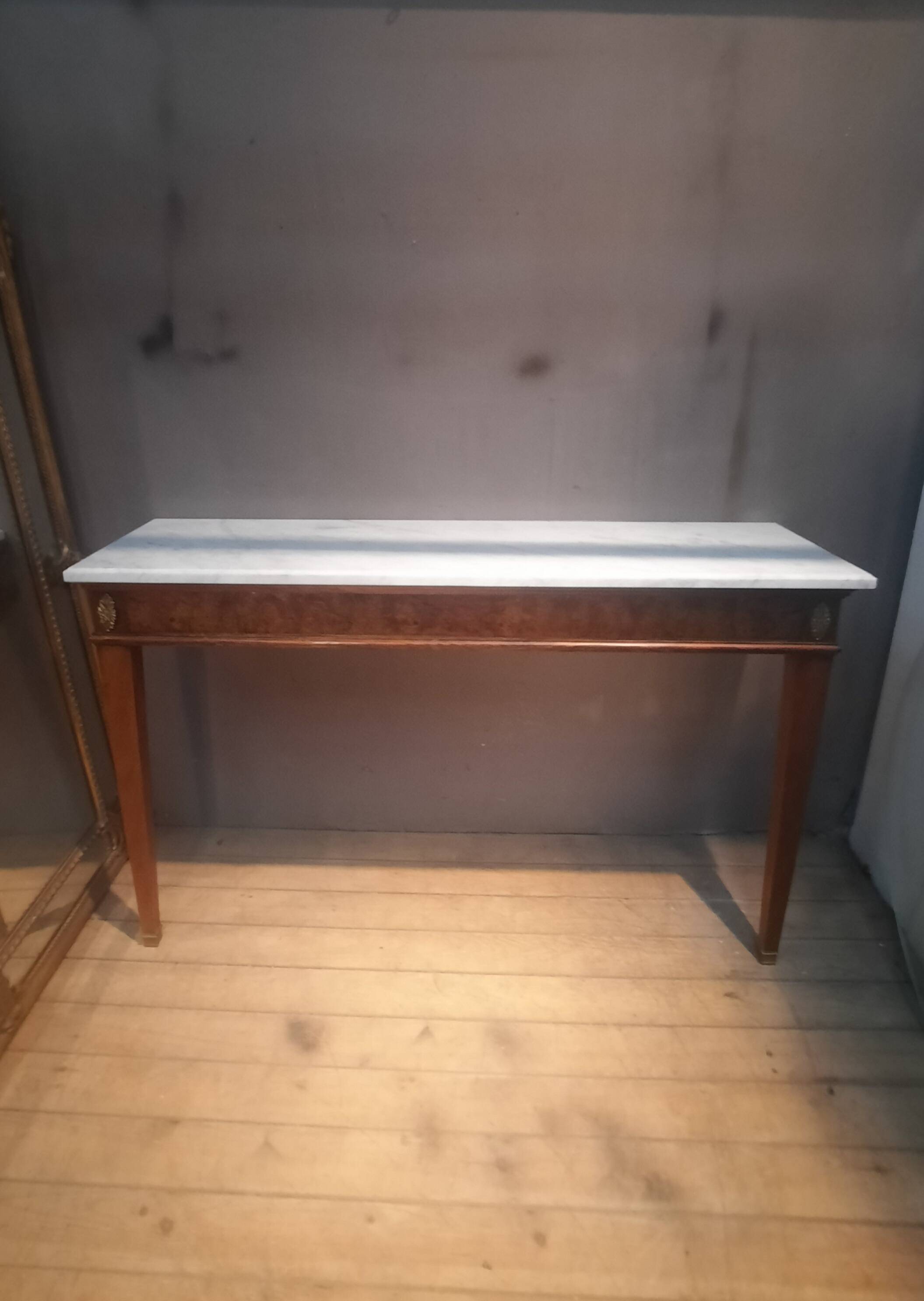Large console style Louis XVI