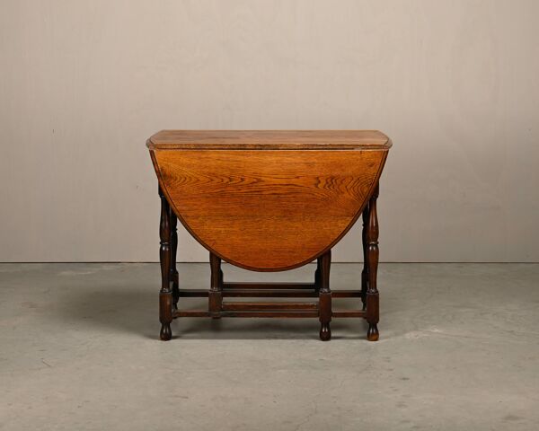 Table Gateleg ovale anglaise antique en chêne massif, fin du 19e siècle