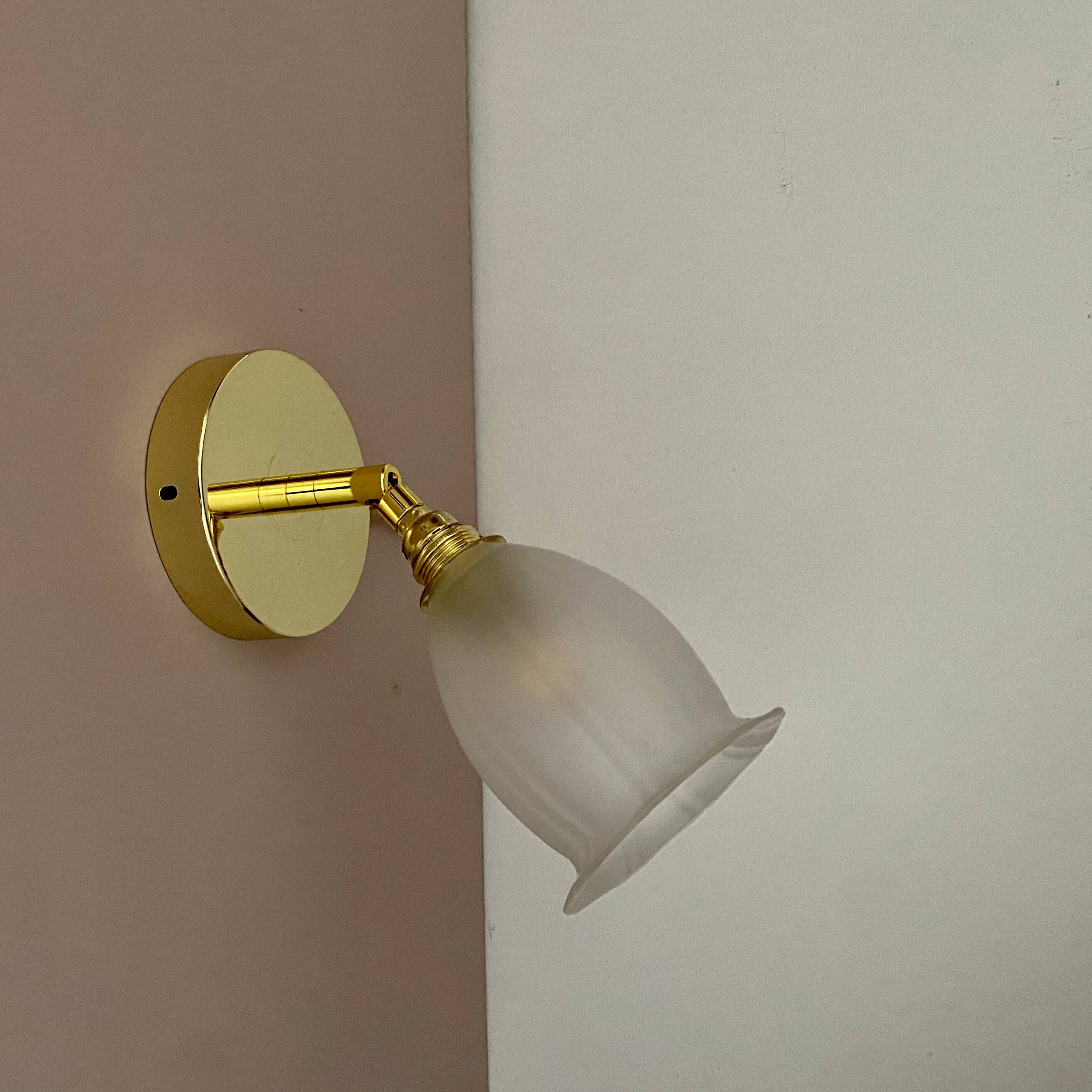 Vintage tulip wall lamp in frosted glass