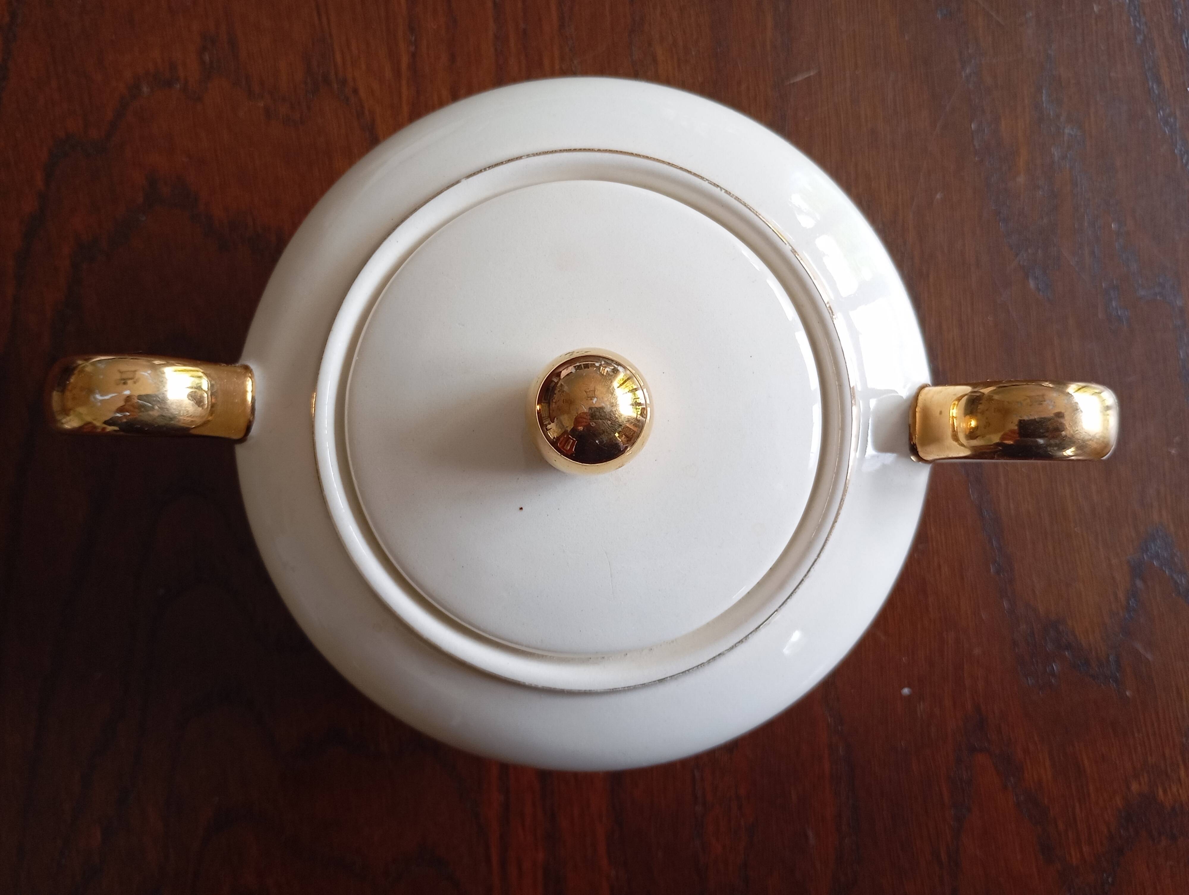 Villeroy & Boch "Biarritz" cream and sugar bowl