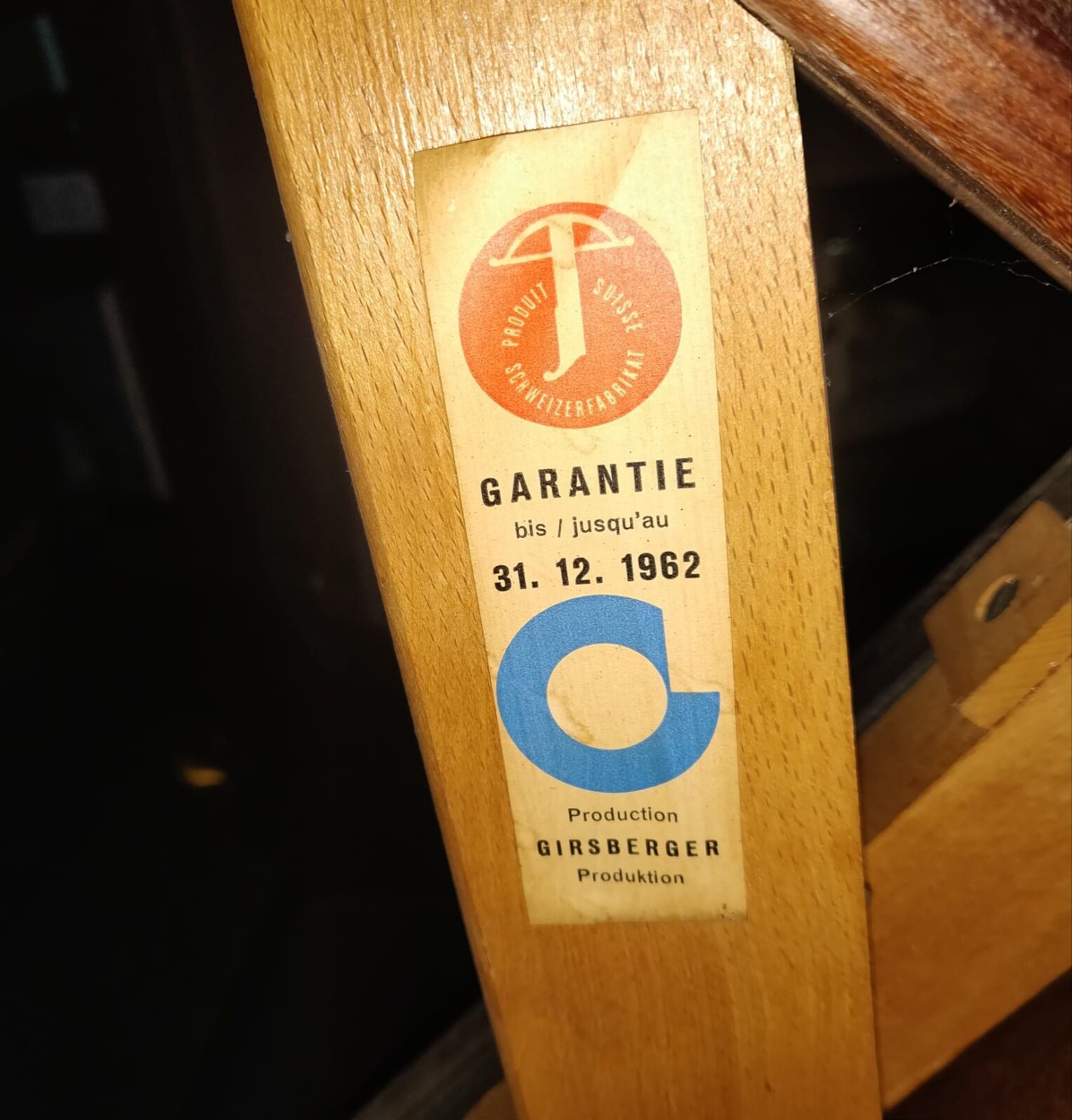 Vintage table with Girsberger teak extension