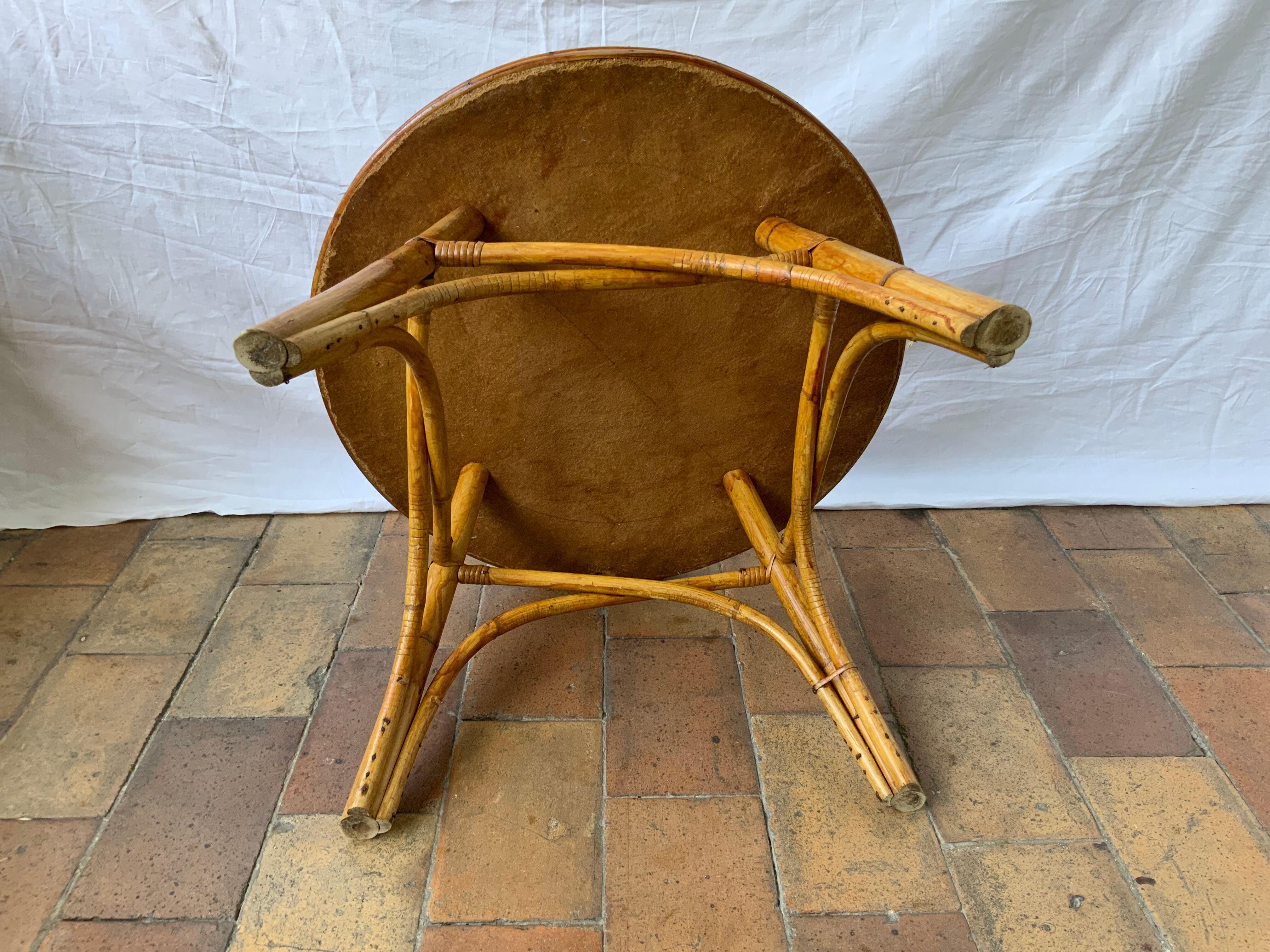 Table basse en rotin
