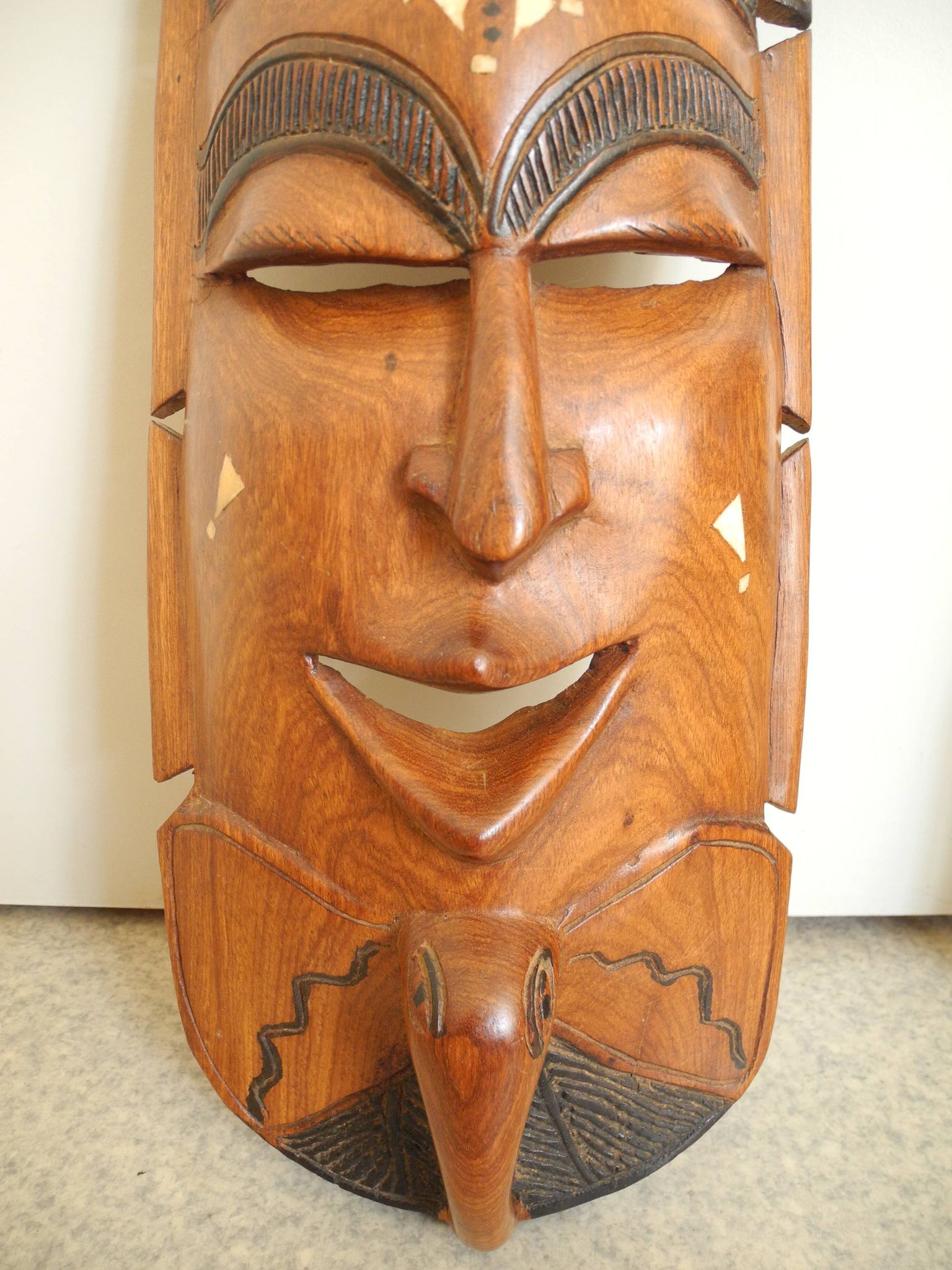 Pair of African wooden masks, vintage decoration, wooden African masks, 70s/80s