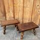 Lot de 2 marche pieds ancien en bois pied tourné