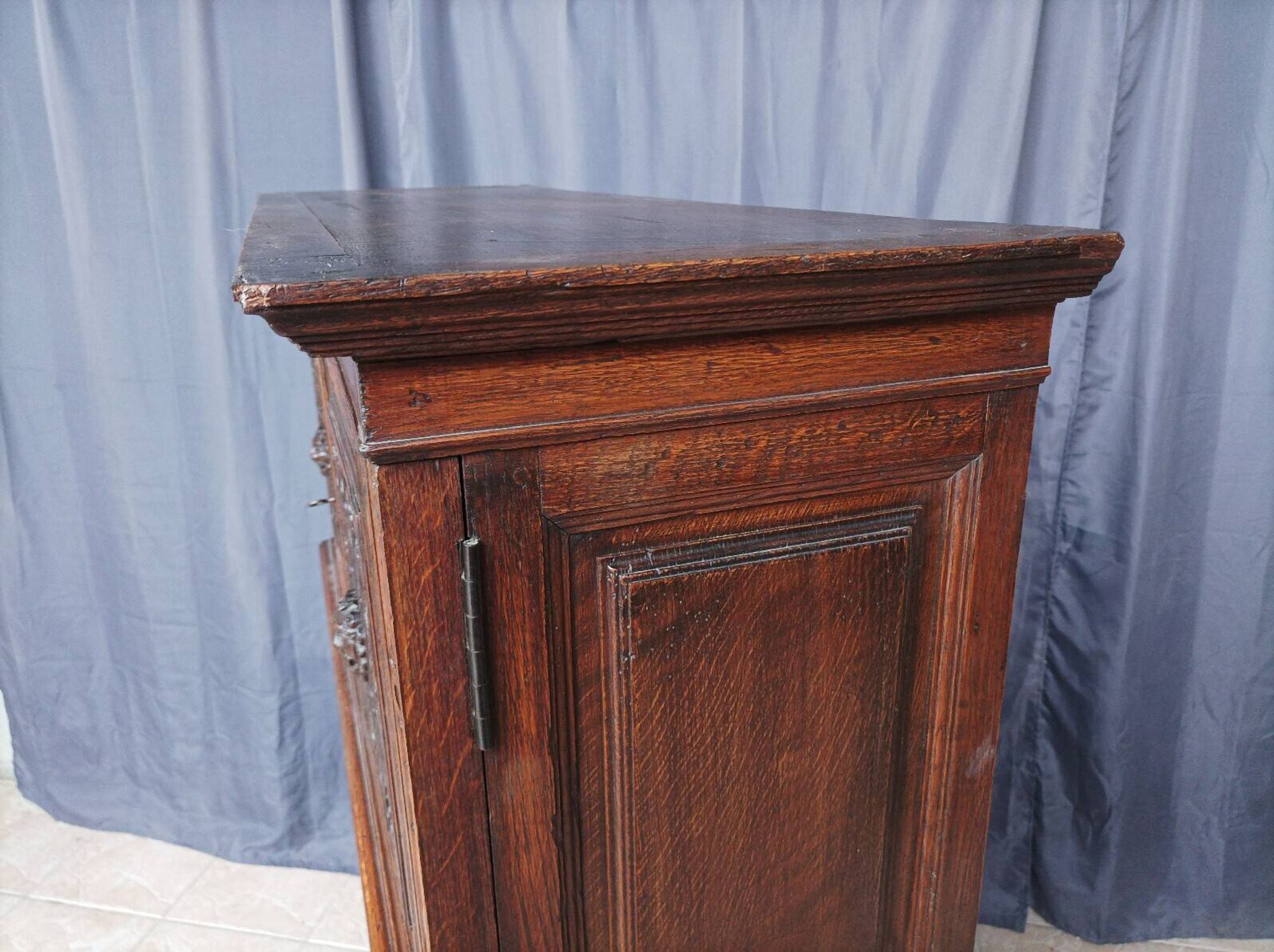 Renaissance oak carved buffet cabinet