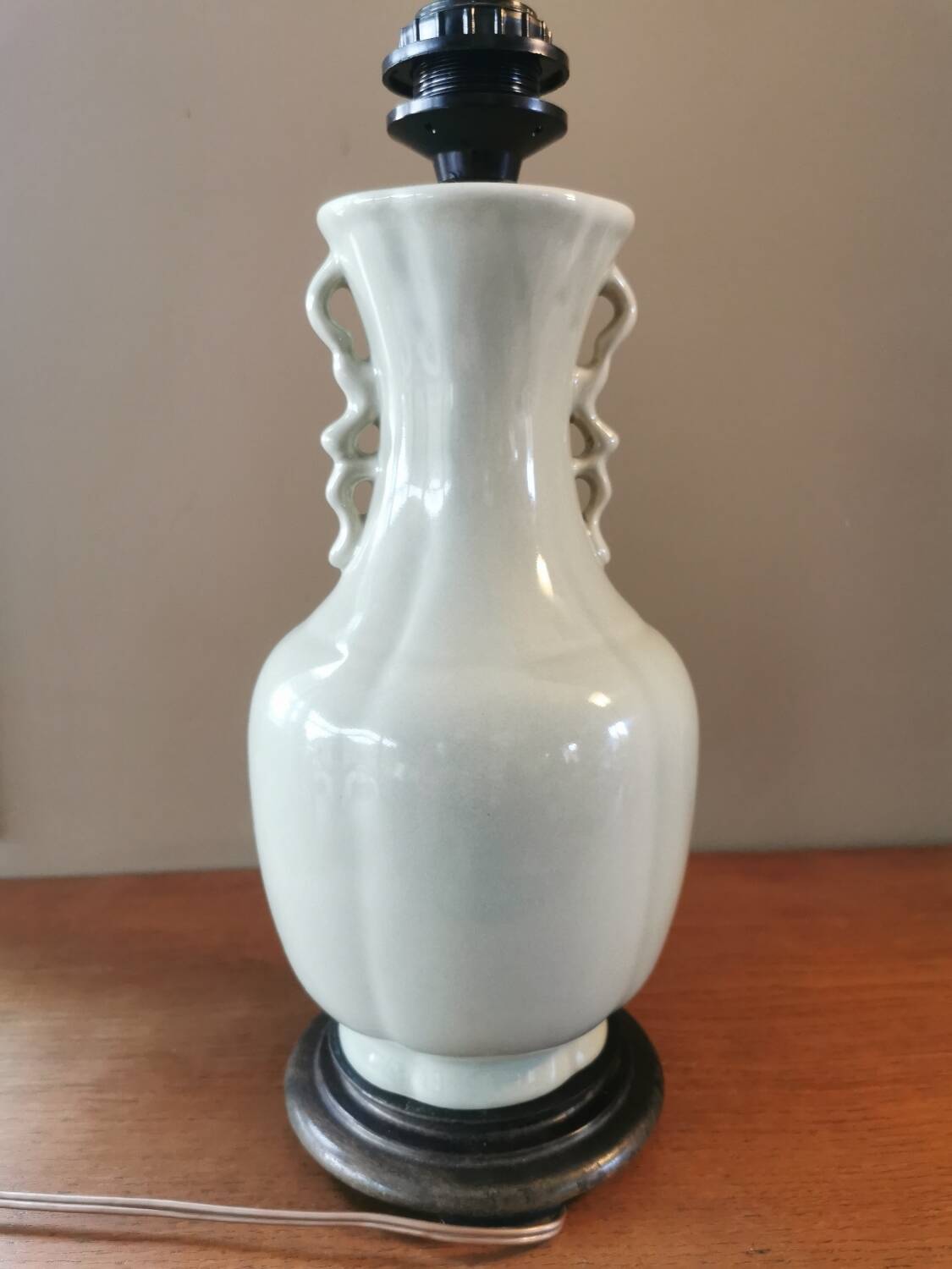 Vintage Asian style lamp base