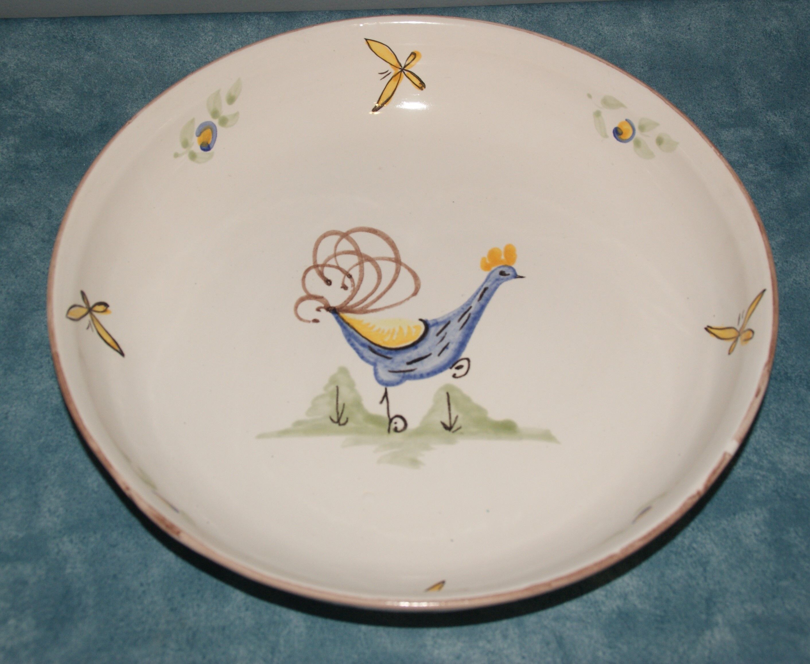 Large dish with rooster decoration, signed