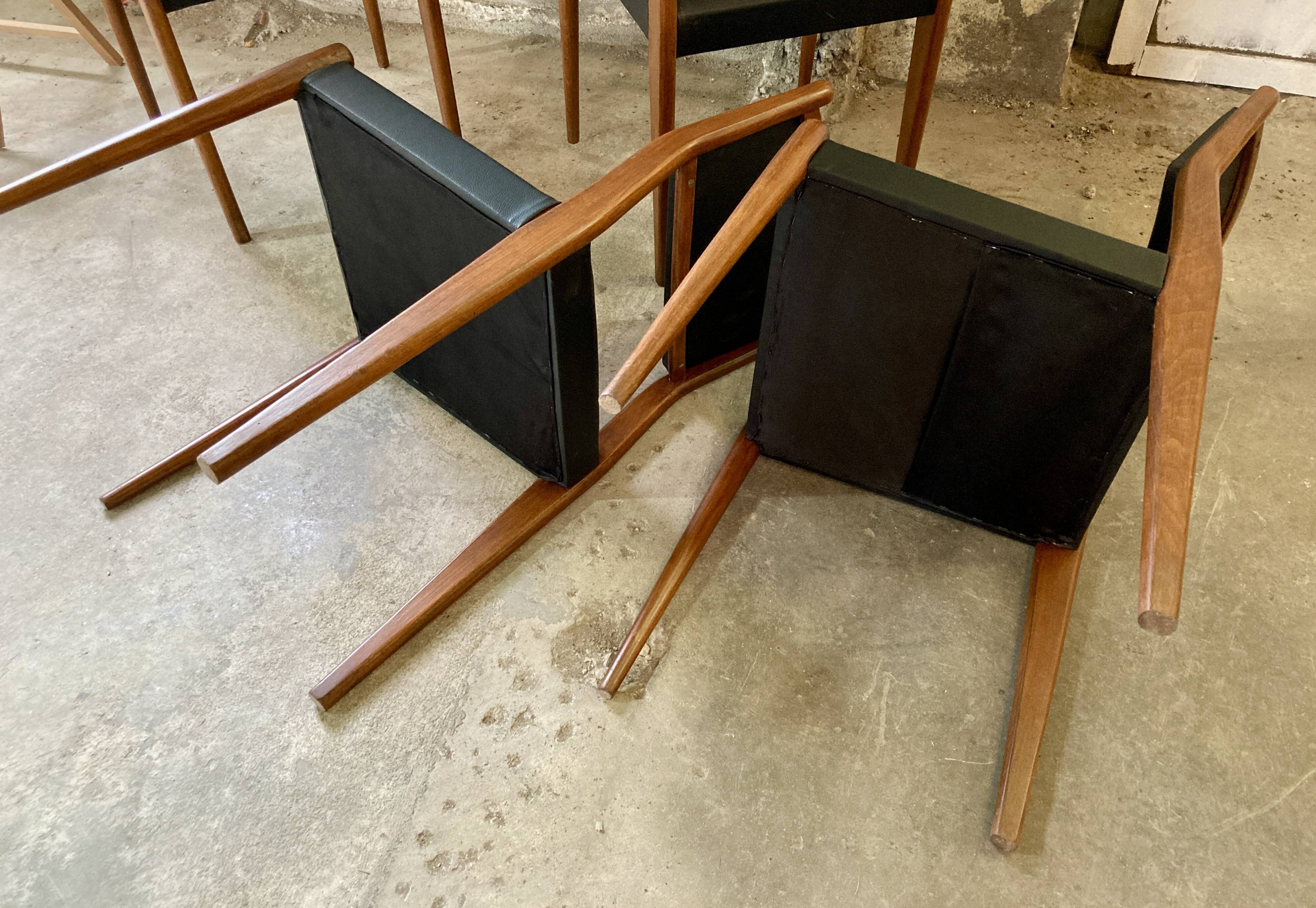 4 chaises vintage de style scandinave
