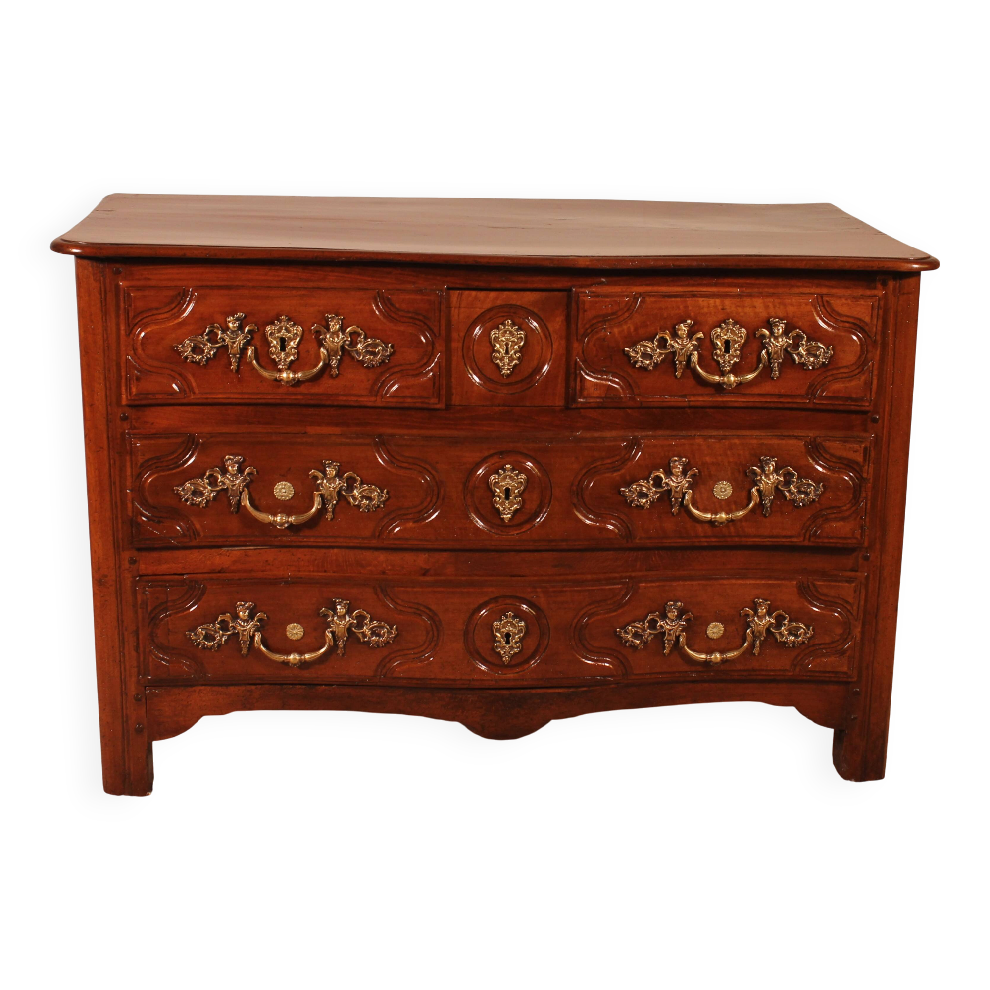 Parisian Regency Period Walnut Chest of Drawers - 18th Century