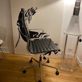 Chair Eames EA 119 Vitra edition