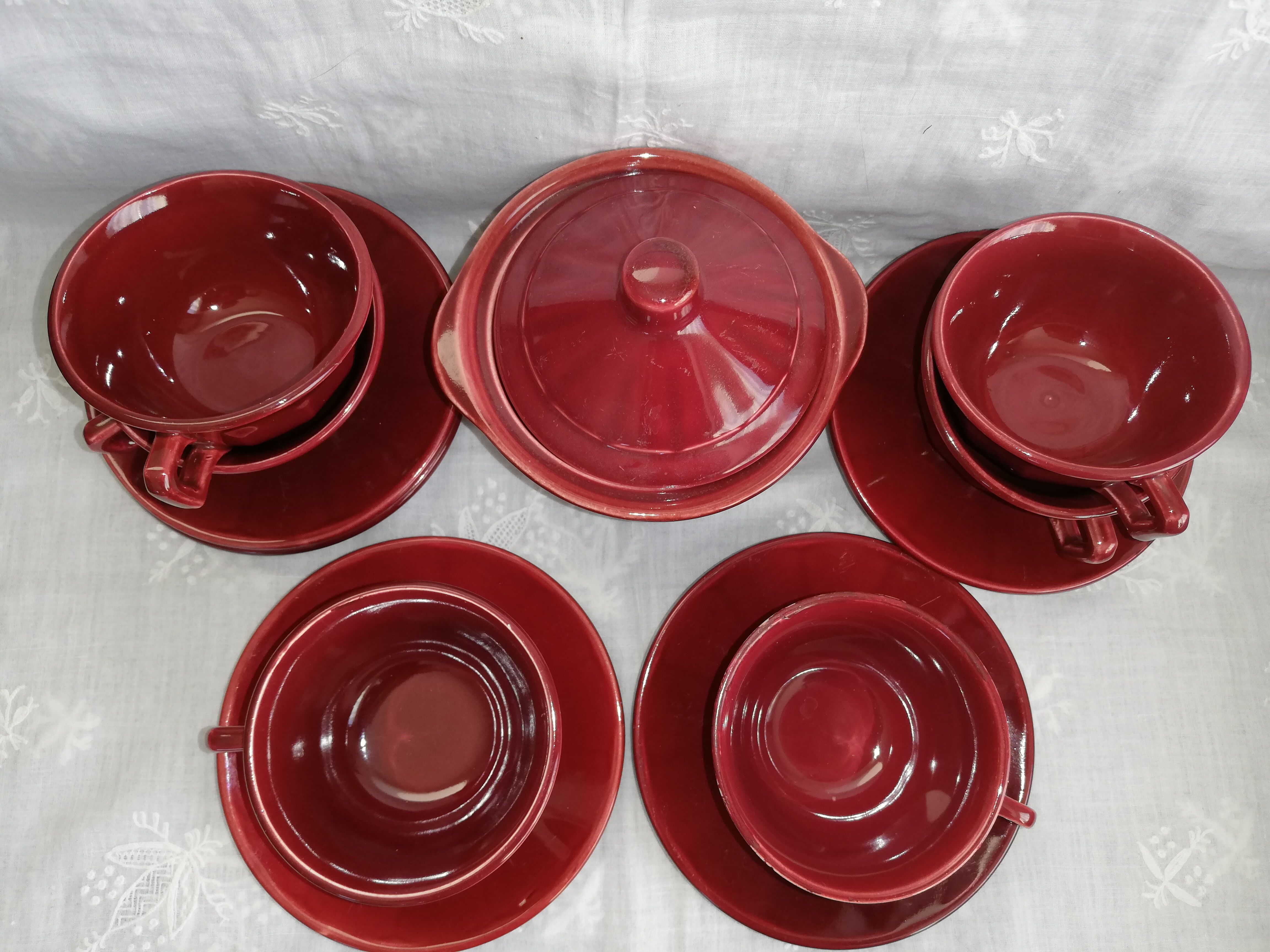 Coffee service 6 cups, creamer, sugar maker, vintage butter