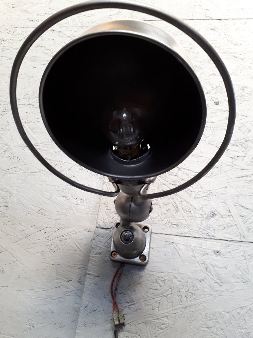 Applied industrial Jieldé