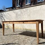 Collapsible farm table