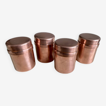 Set of 4 covered copper pots