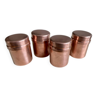 Set of 4 covered copper pots