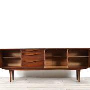 Enfilade en teck des années 50, Long John par Stonehill. Livraison. Moderne, danois.