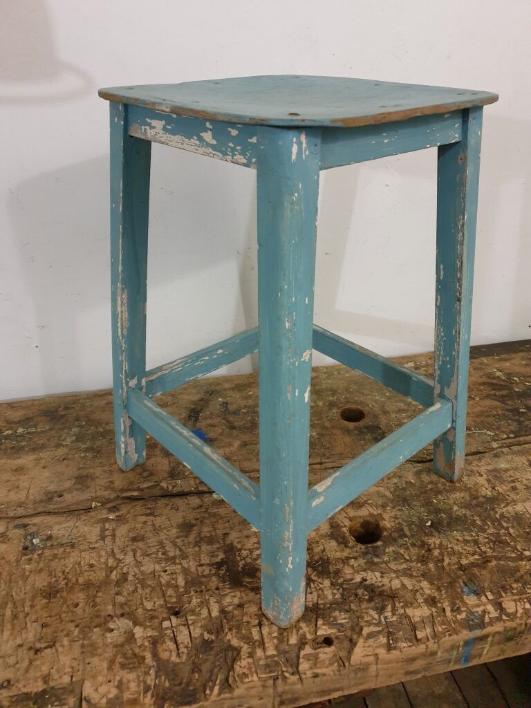 Workshop stool