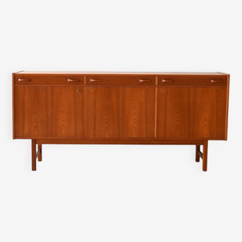 Buffet scandinave des années 1950