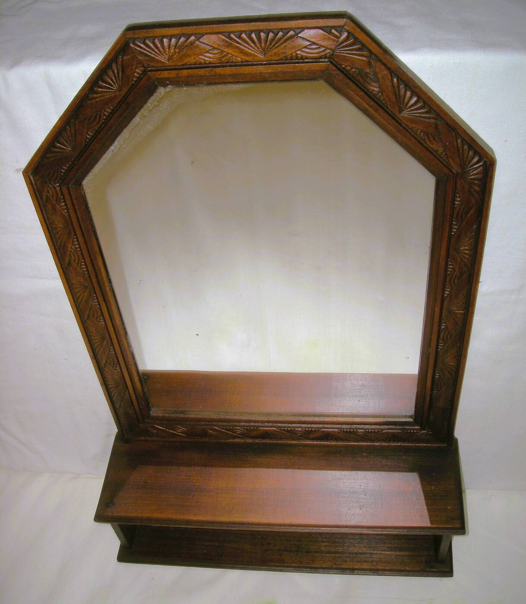 Art Deco wall-mounted tablet mirror from the 1930s.